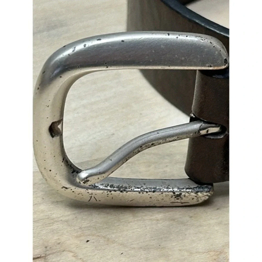 Fossil Mens Genuine‎ Leather Belt Dark Brown Silver Buckle Size Medium